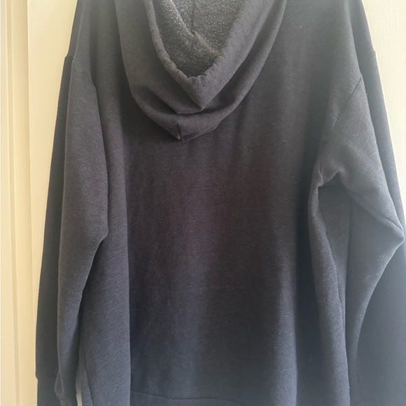 PINK Victoria's Secret Black V-Neck Sweater - Picture 8 of 8